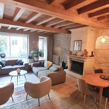 Charmante Maison Avec Piscine Pres Bordeaux Ferienhaus *