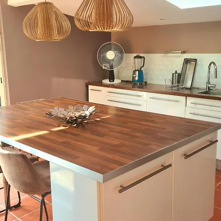 度假居 Charmante Maison De En Pierre Avec Piscine