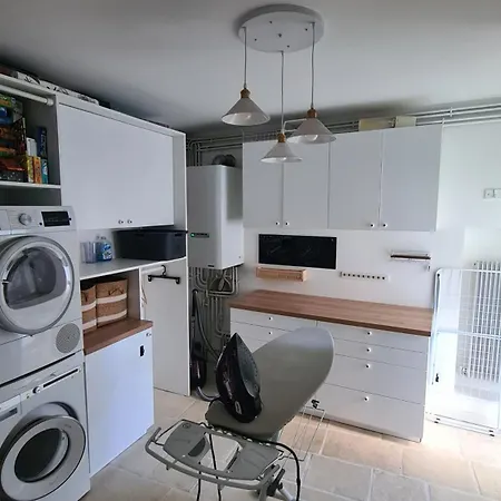Charmante Maison De En Pierre Avec Piscine 伊斯内斯